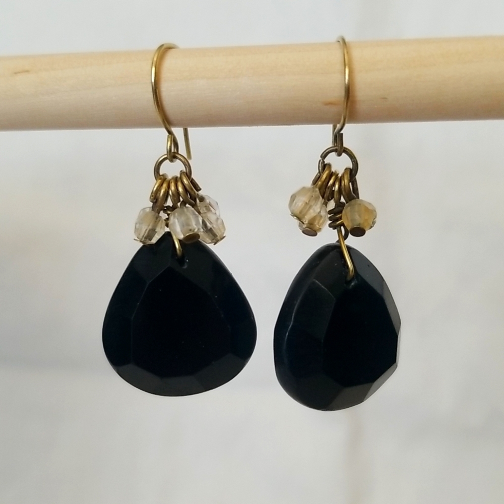 Vintage Black Diamond cut crystal dangle earrings